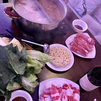 Keming Restaurant - Yuanyang Hot Pot - half mild & half spicy - Szechuan Near Me - Hoboken, New Jersey Keming Restaurant - Yuanyang Hot Pot - half mild & half spicy - Szechuan Near Me - Hoboken, New Jersey