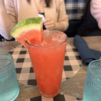 Mama Bird Southern Kitchen - Fresh Watermelon Lemonade GF VG - Southern Near Me - West Jordan, Utah