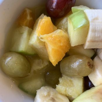 Redwood Cafe - New American Near Me - Cambria, California