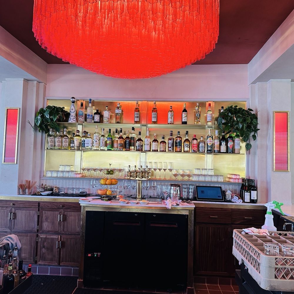Gracie - How gorgeous is the Chandelier! - Cocktail Bars Near Me - Santa Barbara, California Gracie - How gorgeous is the Chandelier! - Cocktail Bars Near Me - Santa Barbara, California