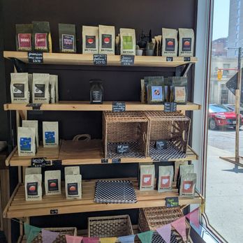 Fusettes - Cafes Near Me - Toronto, Ontario
