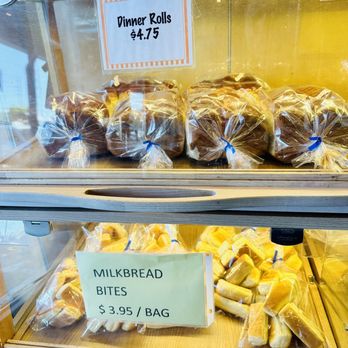 Elvin's Bakery - Baked goods - Bakeries Near Me - Honolulu, Hawaii