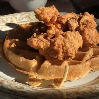Another Broken Egg Cafe - Cafes Near Me - Lake Mary, Florida