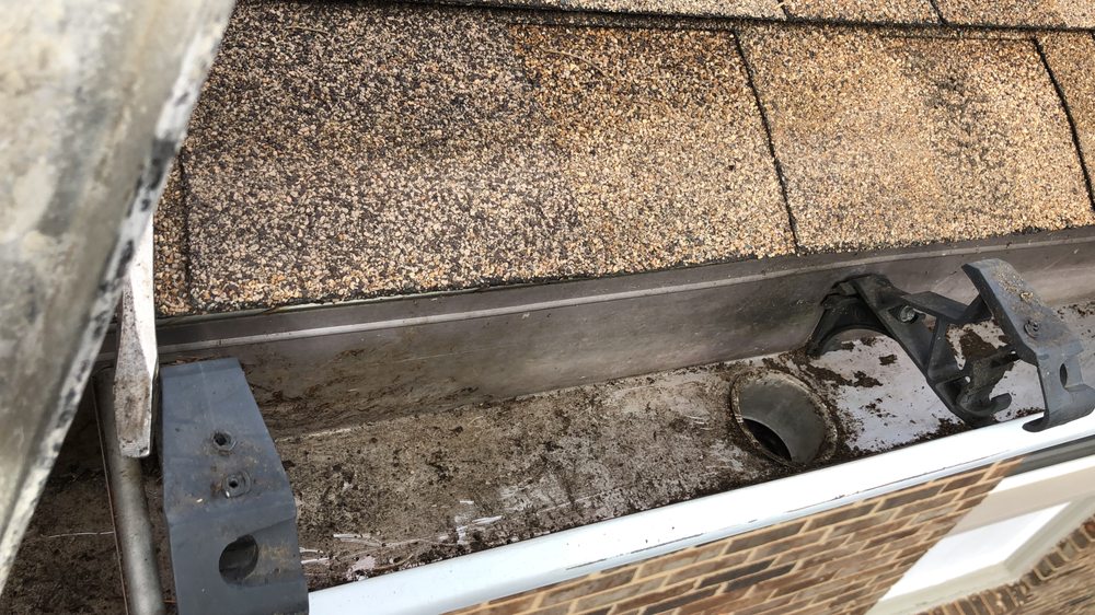 Slide of Tito Ramos Home Improvement