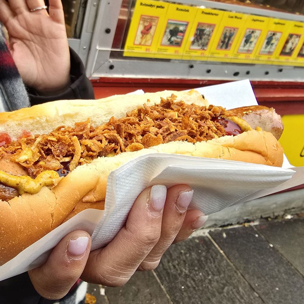 Trekroneren - Reindeer Sausage - Hot Dogs Near Me - Bergen, 12 Trekroneren - Reindeer Sausage - Hot Dogs Near Me - Bergen, 12