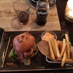 Homan Bistro & Bar