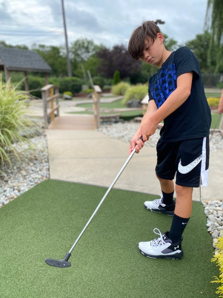 SKYLINE MINI GOLF Updated October 2024 600 Main St, Woodbridge