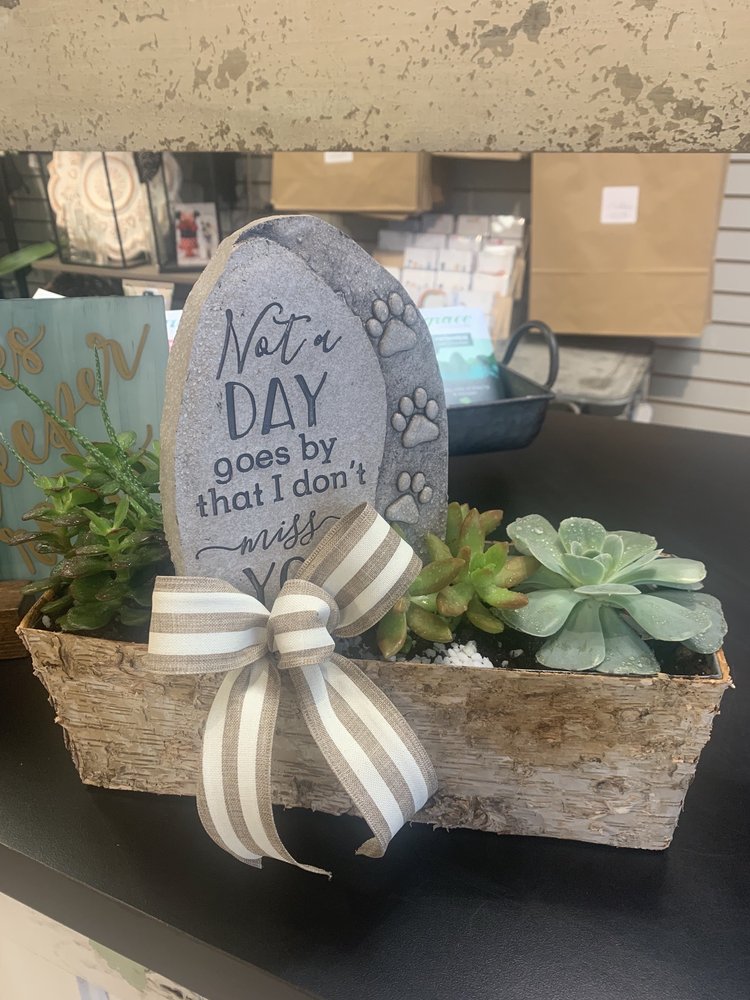 IN BLOOM FLOWERS & GIFTS Florists 126 W Wayne St, Maumee, OH