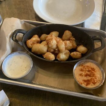 Barn Town Brewing - Amazing homemade cheese curds - Breweries Near Me - West Des Moines, Iowa
