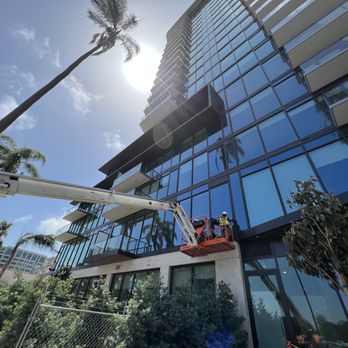 Pure Window Cleaning and Pressure Washing - High-rise window cleaning - Window Washing Near Me - La Jolla, California Pure Window Cleaning and Pressure Washing - High-rise window cleaning - Window Washing Near Me - La Jolla, California