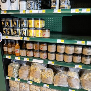 Kings Market - Local items - Grocery Near Me - Friday Harbor, Washington