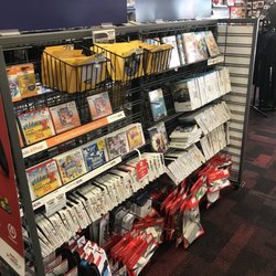 Gamestop - 3DS Games
