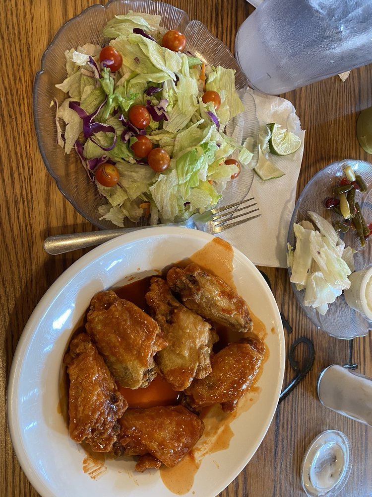 Willow Creek Cafe & Club