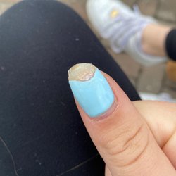 Wayne Pinky Nails