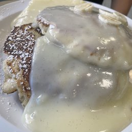 Banana pancakes with Mac-Nilla sauce Banana pancakes with Mac-Nilla sauce