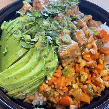 The Shore OC - Poke Bowl - Hawaiian Near Me - San Juan Capistrano, California