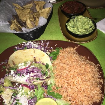 Mad Mex - Shadyside - barbacoa tacos (rating=3), rice (1), guac (5), salsa (4) - Mexican Near Me - Pittsburgh, Pennsylvania Mad Mex - Shadyside - barbacoa tacos (rating=3), rice (1), guac (5), salsa (4) - Mexican Near Me - Pittsburgh, Pennsylvania