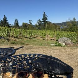 Holmes Harbor Cellars