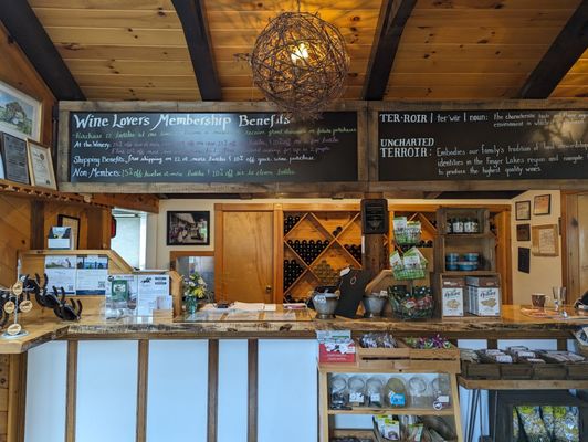 Hunt Country Vineyards by null