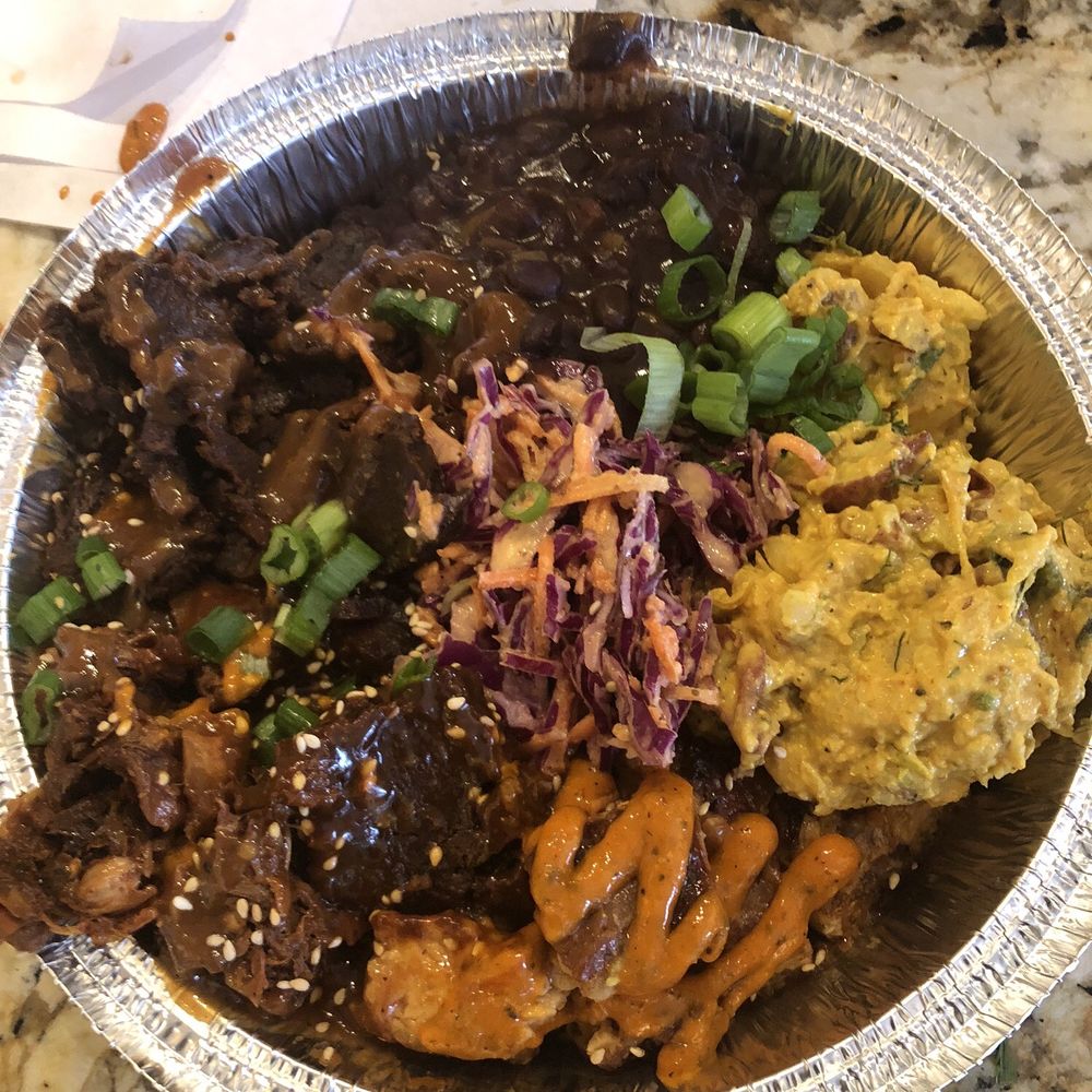 Blatch's Backyard BBQ - Loaded VBQ Platter - Vegan Near Me - Salt Lake City, Utah