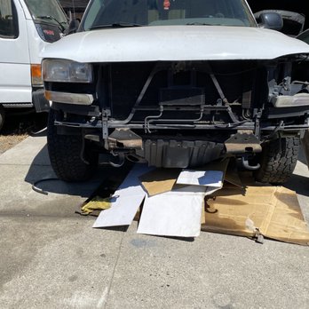 Puerto Vallarta Auto Body - Body Shops Near Me - Vallejo, California Puerto Vallarta Auto Body - Body Shops Near Me - Vallejo, California
