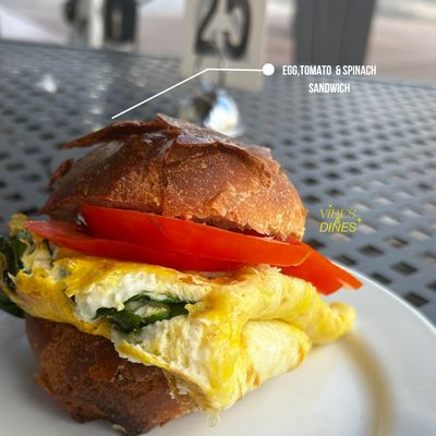 Cachito Coffee and Bakery | Lunch | Breakfast | Empanadas by null