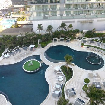 Sandos Cancun - Pool at the resort. - Hotels Near Me - Cancún, ROO