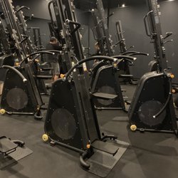 Elements Studios - Climb studio EARTH