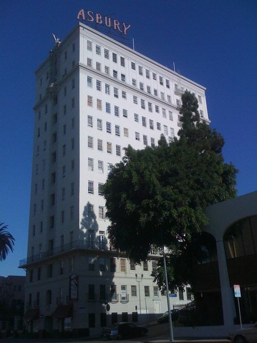 THE ASBURY APARTMENTS Updated August 2024 2505 W 6th St, Los