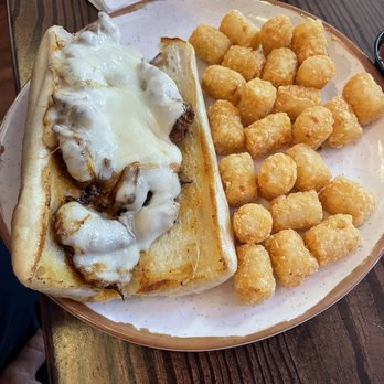 Poppy’s Bites & Barrels - Cheesesteak- lots of cheese but served Luke warm and the tots were cold - Burgers Near Me - New Bern, North Carolina Poppy’s Bites & Barrels - Cheesesteak- lots of cheese but served Luke warm and the tots were cold - Burgers Near Me - New Bern, North Carolina