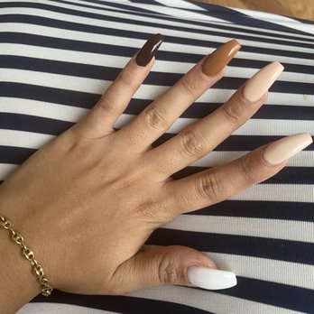 Noemi Nails - Nail Salons Near Me - Alhambra, California