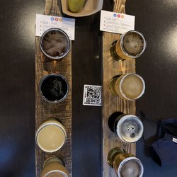 Flights and a pickle, nom