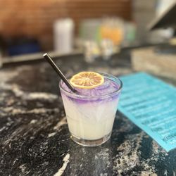 Market Bar - Mariposa