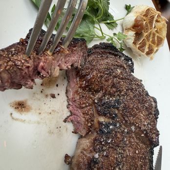 The Chicago Firehouse Restaurant - Steakhouses Near Me - Chicago, Illinois The Chicago Firehouse Restaurant - Steakhouses Near Me - Chicago, Illinois