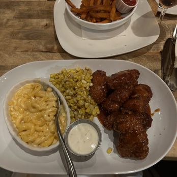 Barnwood Grill - Chicken special - Seafood Near Me - Newtown, Connecticut Barnwood Grill - Chicken special - Seafood Near Me - Newtown, Connecticut