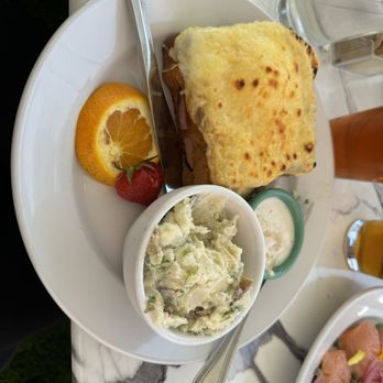 Cafe Jolie Petit - Croque Madame - Coffee & Tea Near Me - Alameda, California