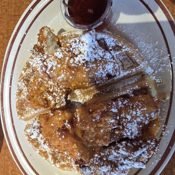 Bella’s Diner - Chicken and waffles - Coffee & Tea Near Me - Bakersfield, California