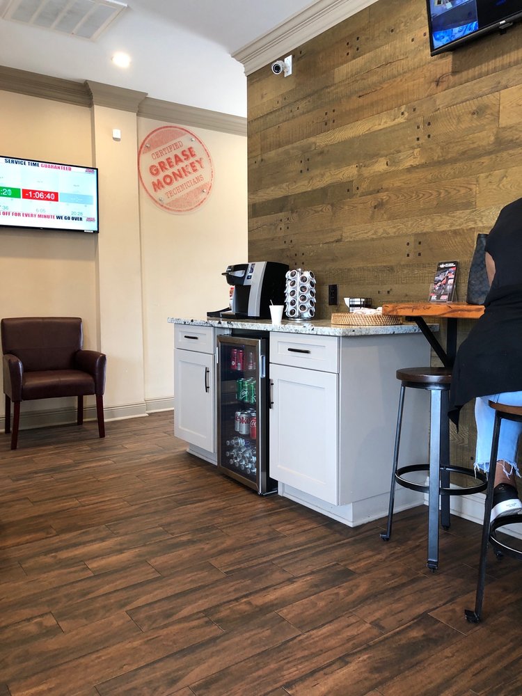 GREASE MONKEY Updated October 2024 10 Photos & 15 Reviews 3311