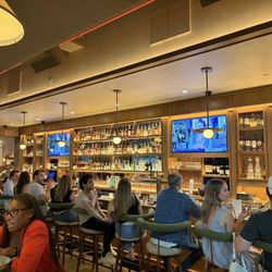 Evelyn Kitchen & Bar