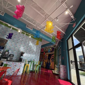Hurts Donut - Donuts Near Me - Plantation, Florida