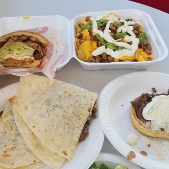 Tacos Gavilan - The food looks good - Mexican Near Me - Rialto, California