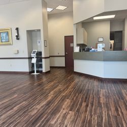 CareNow - Lobby