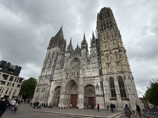 Cathédrale Notre-Dame de Rouen by null