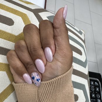 Ritz Nails Salon - Annie gets me and I love her for her attention to detail! - Nail Salons Near Me - Costa Mesa, California Ritz Nails Salon - Annie gets me and I love her for her attention to detail! - Nail Salons Near Me - Costa Mesa, California