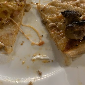 Enigma On The Esplanade - Pizza with a side of plastic. Yum! - Pizza Near Me - Whitianga, WKO