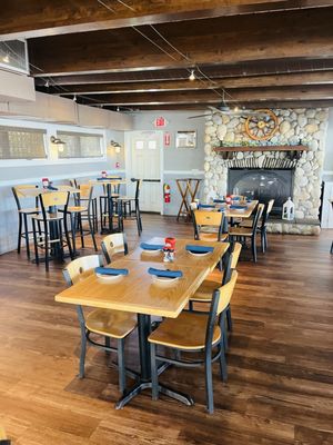 Michael's Harborside Restaurant & Bar by null