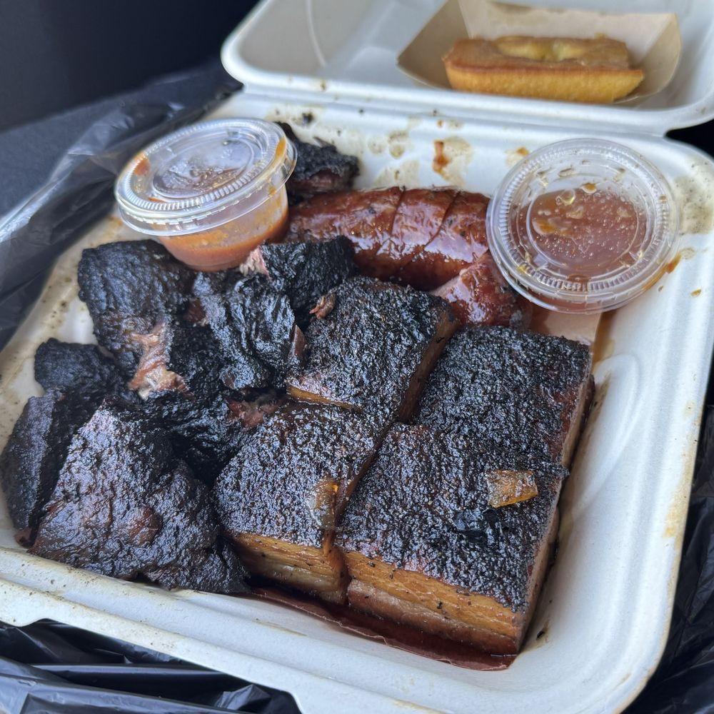Belly Barbecue - Bourbon Pork Belly, Brisket Burnt Ends, Sausage, Cornbread - Barbeque Near Me - Folsom, California Belly Barbecue - Bourbon Pork Belly, Brisket Burnt Ends, Sausage, Cornbread - Barbeque Near Me - Folsom, California