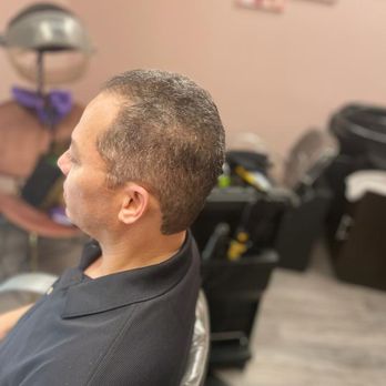 Rosanna Hair Studio - Great haircut by Rosanna Hair Studio. - Hair Salons Near Me - Valrico, Florida Rosanna Hair Studio - Great haircut by Rosanna Hair Studio. - Hair Salons Near Me - Valrico, Florida