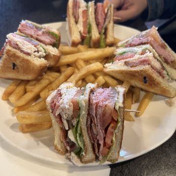 Aromas - Buffets Near Me - Fresno, California