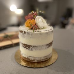 Luckybird Cakes